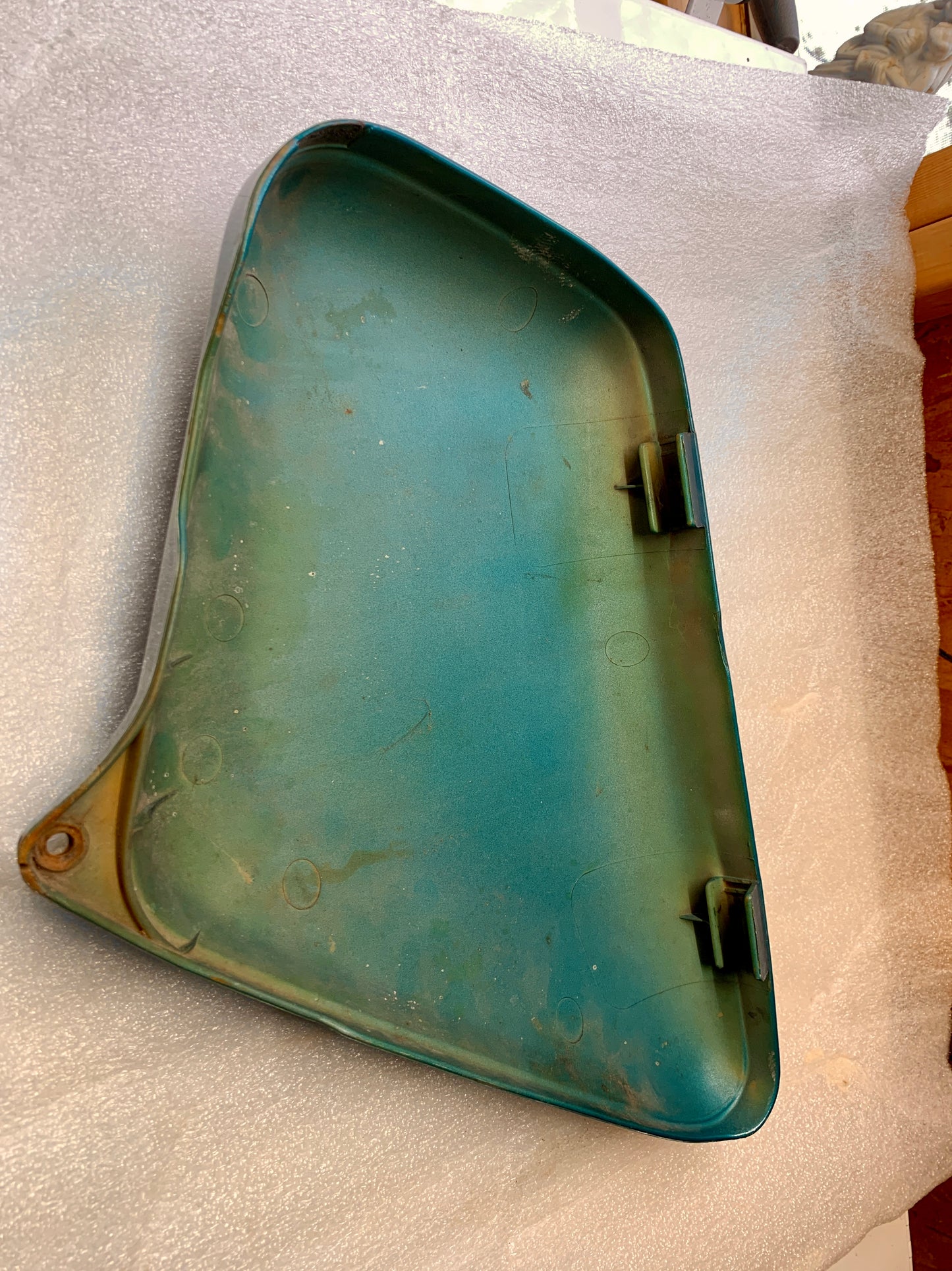 1975 Honda GL1000 Goldwing Left side cover plate L Candy Blue Green