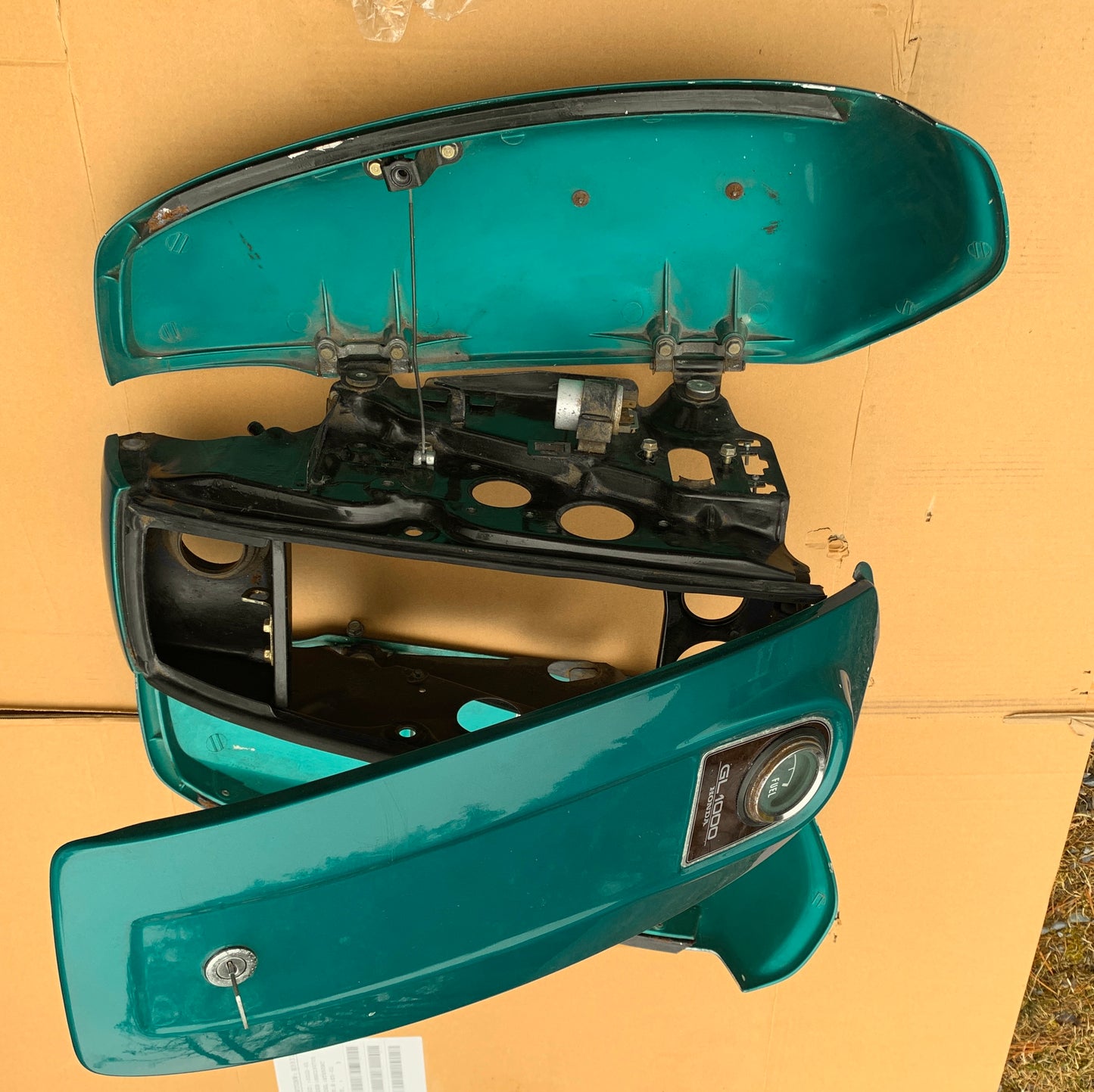 1975 Honda GL1000 Goldwing Shelter Complete w temp gage includes key Color Candy Blue Green 75 76 77