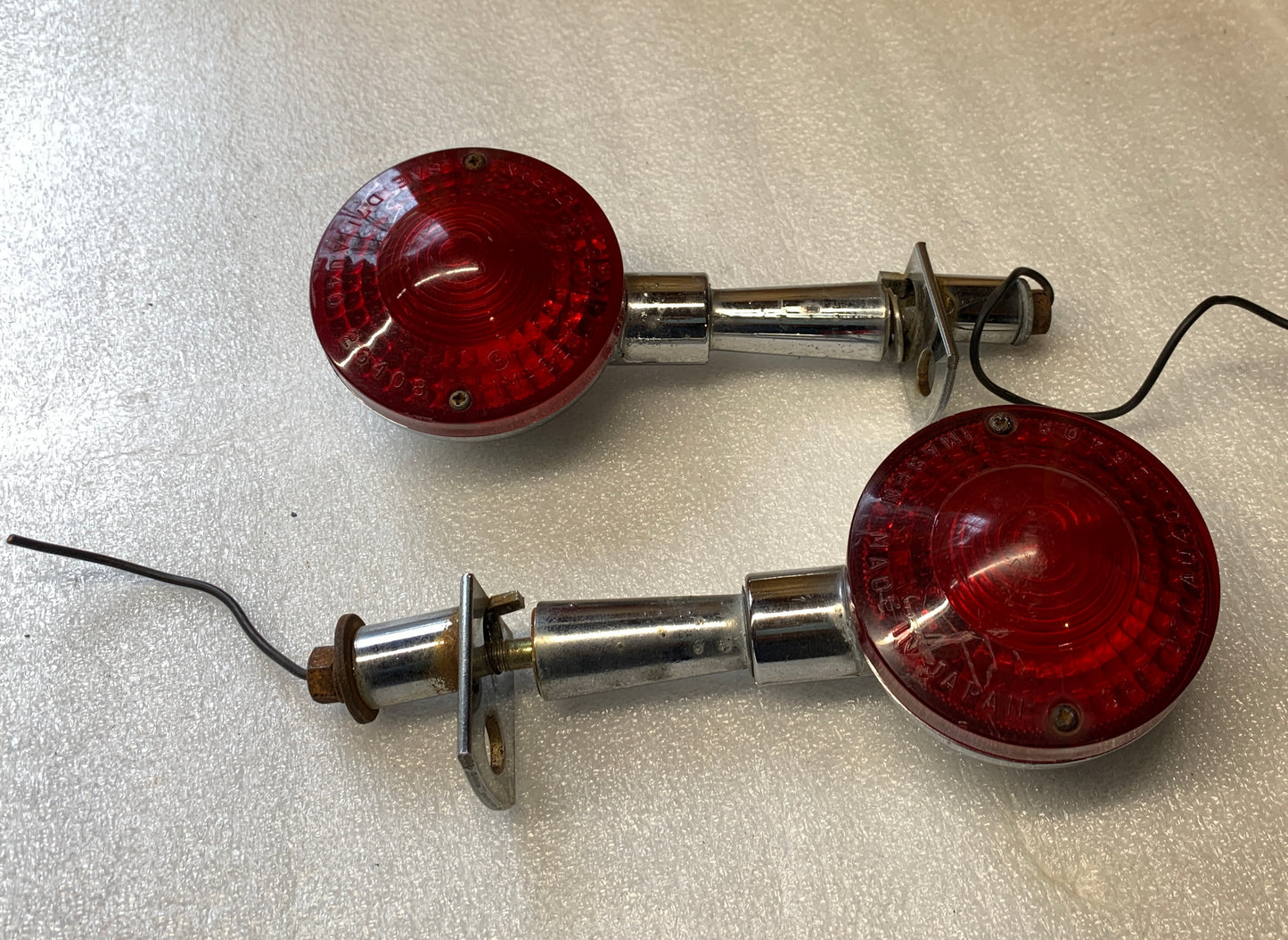 Honda GL1000 GL 1000 Goldwing Rear Turn Signal Pair Left Right L R 1975 1976 1977 1978 75 76 77 78