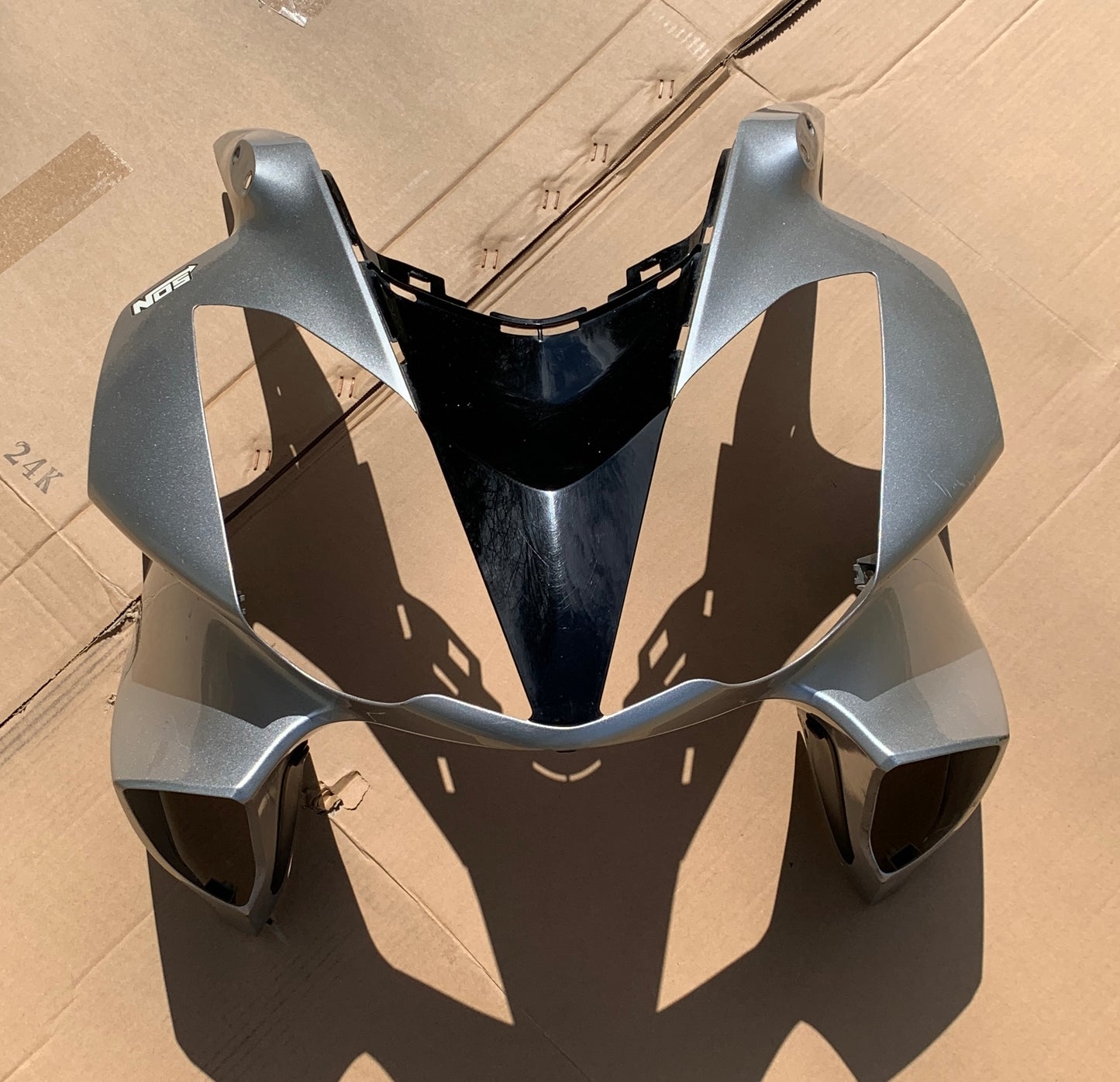 2003 Honda VFR800 Interceptor Upper Cowl Fairing 02 03 04 05 -6 07 08 VFR 800 Silver Metallic