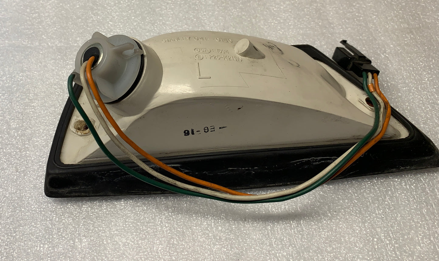 1983 Honda GL1100 GOLDWING FRONT TURN SIGNAL LEFT SIDE