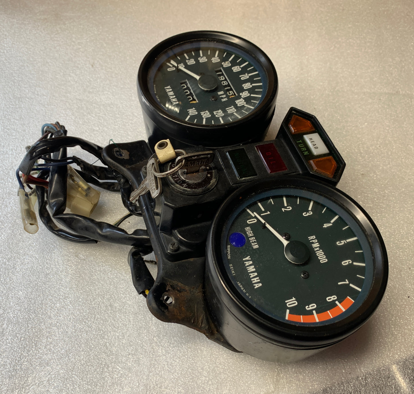 1977 Yamaha XS750 Gauge Cluster Speedometer Tachometer 77