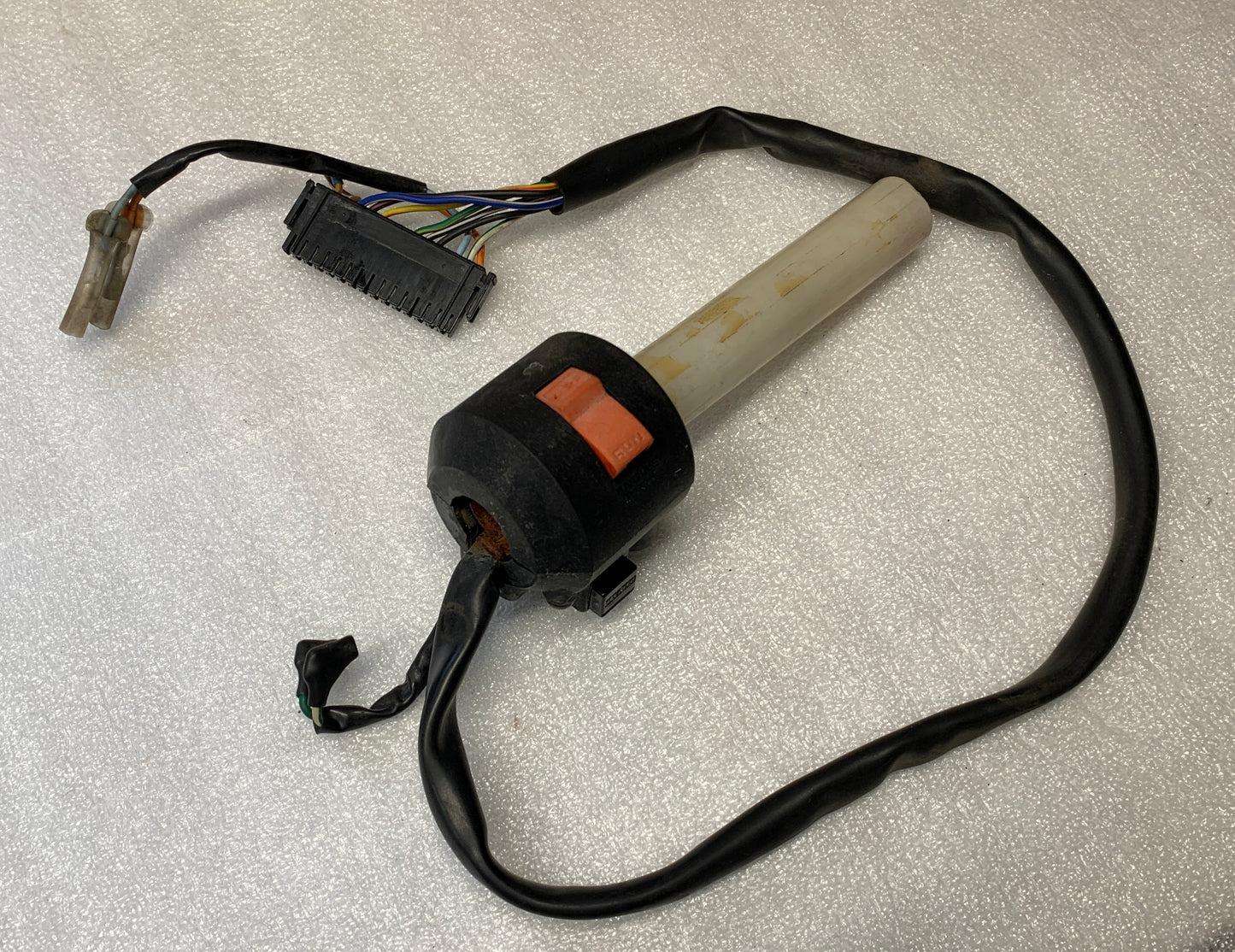 1986 Honda VT700 Shadow 86 87 88 Throttle Twist Kill Start Switch R Right Side Bar Control 86 87