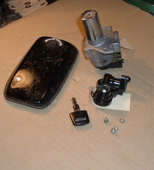 1977 Honda CB400 Super Sport GAS CAP LOCK SET IGNITION SEAT LOCK ONE KEY