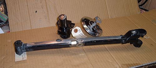 1982 Honda CB650 Nighthawk IGNITION GAS CAP RIGHT SIDE REAR GRAB RAIL W HELMET LOCK 1 KEY FITS ALL