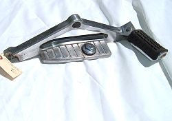 1985 Honda CB650 Nighthawk BUDDY PEG FOOT PEG HOLDER MUFFLER MOUNT LEFT SIDE 83 84 85