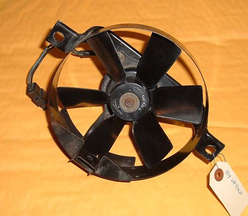 1984 Honda VF500 Interceptor Cooling Fan Radiator