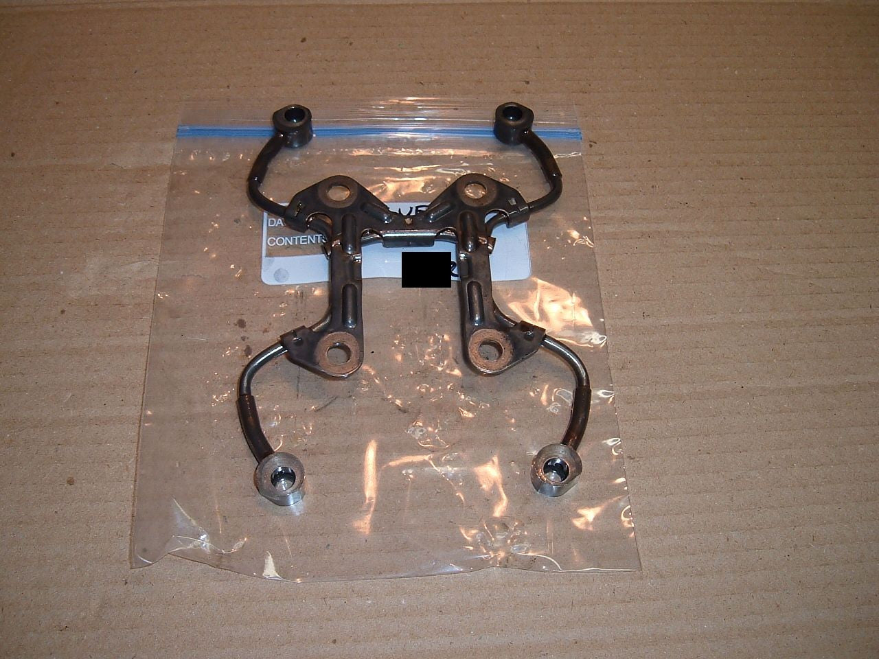 1985 Honda VF500 Interceptor OIL FEEDER TUBE PASSAGE PIPE FRONT CYLINDERS