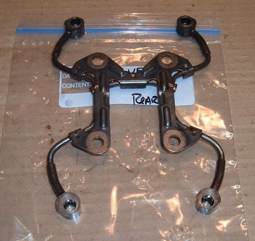 1985 Honda VF500 Interceptor OIL FEEDER TUBE PASSAGE PIPE REAR CYLINDERS