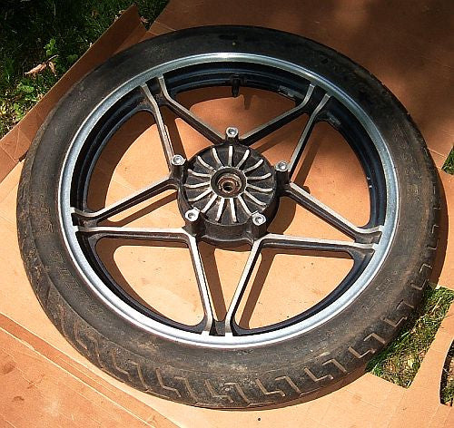 1983 Honda CB550 Nighthawk FRONT WHEEL
