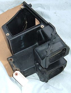 1983 Honda CB550 Nighthawk AIR BOX AIR FILTER HOUSING 83 84 85