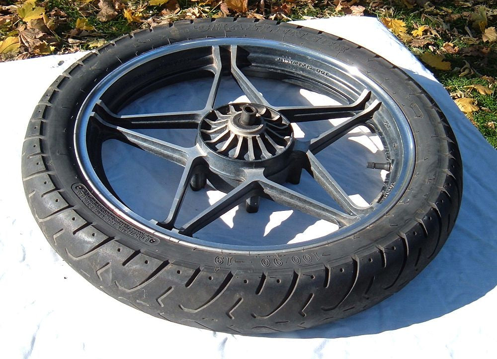 Honda CB550 Nighthawk FRONT WHEEL