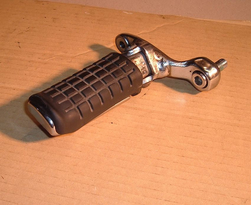1984 Honda CB650 Nighthawk Foot Peg Step Left Side L 82