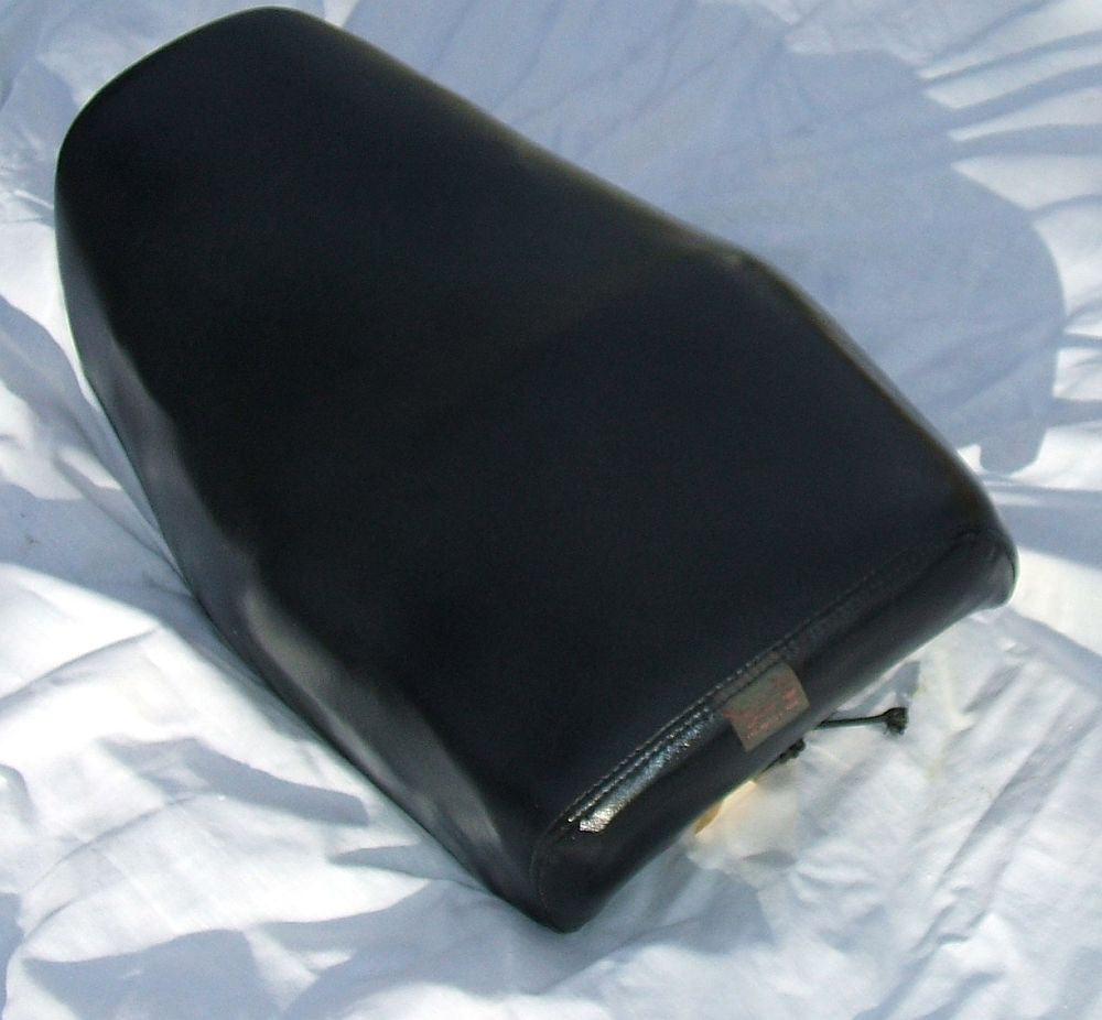 1984 CB700 Nighthawk Seat