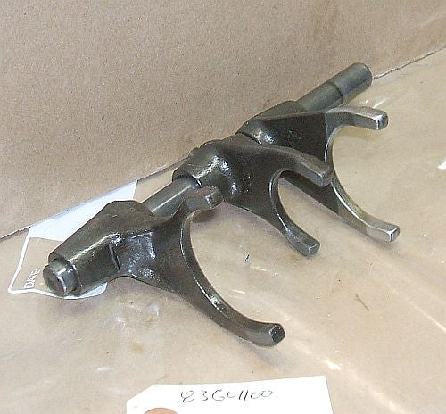 1983 Honda GL1100 GOLDWING SHIFT FORK