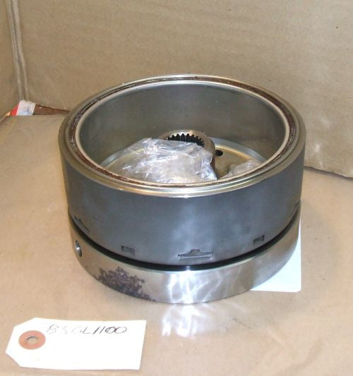 1983 Honda GL1100 FLYWHEEL FLY WHEEL ROTOR w STARTER CLUTCH