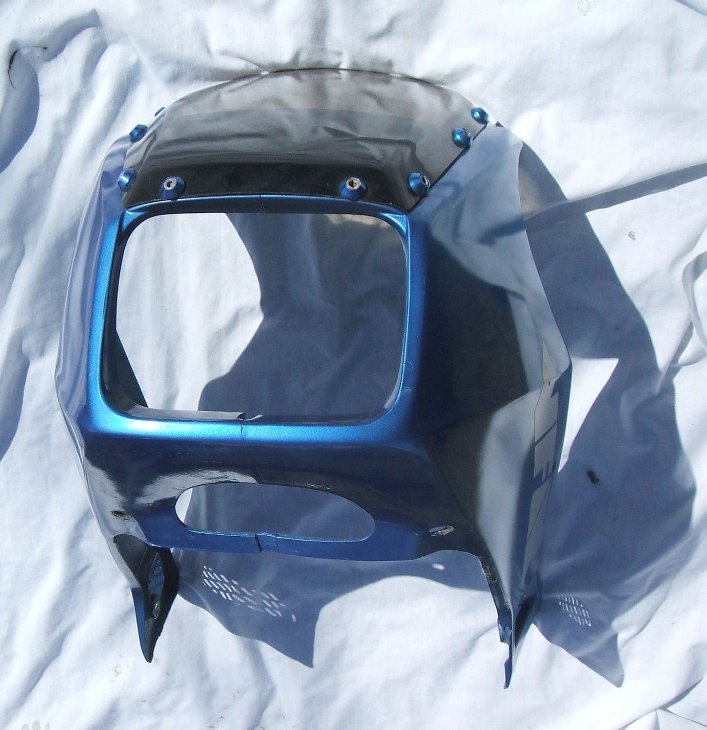 1984 Vf700 Honda Interceptor Upper Fairing Front W Windscreen