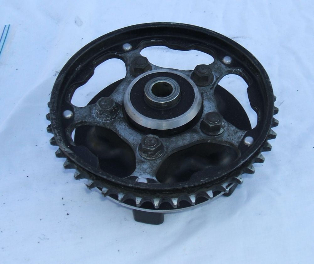 1984 Honda VF700 Interceptor Rear Hub W Sprocket