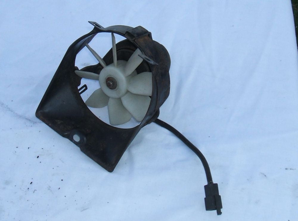 1984 Honda VF700 Radiator Fan