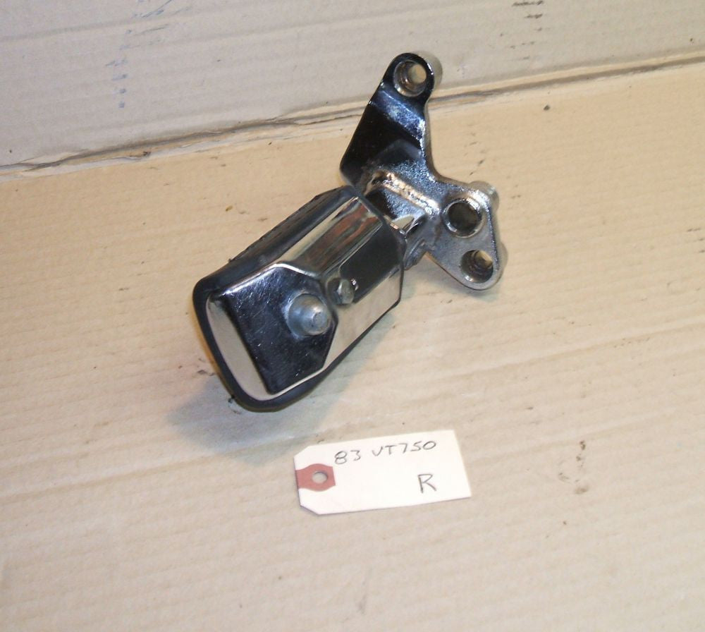 1983 Honda VT750 Shadow Foot Peg Main Step Right R 84 85 83