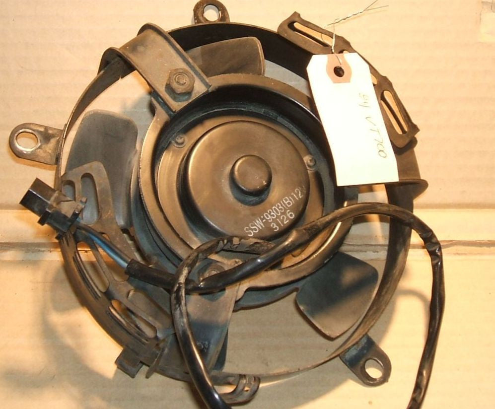 1984 Honda VT700 Shadow 700 Radiator Fan 84 85 83
