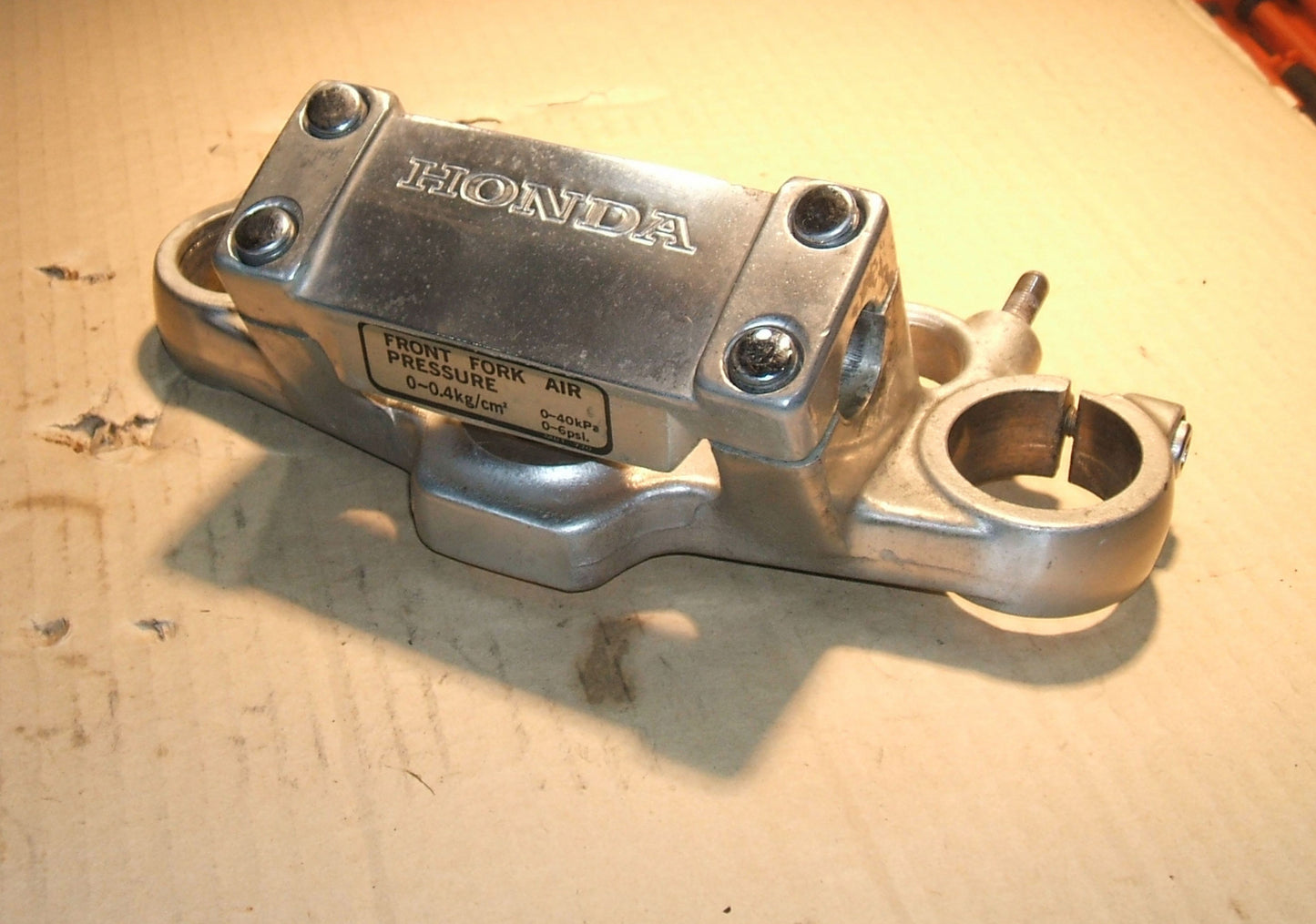 1984 VT700 Honda Shadow Triple Tree Clamp Upper Fork 84 83 85