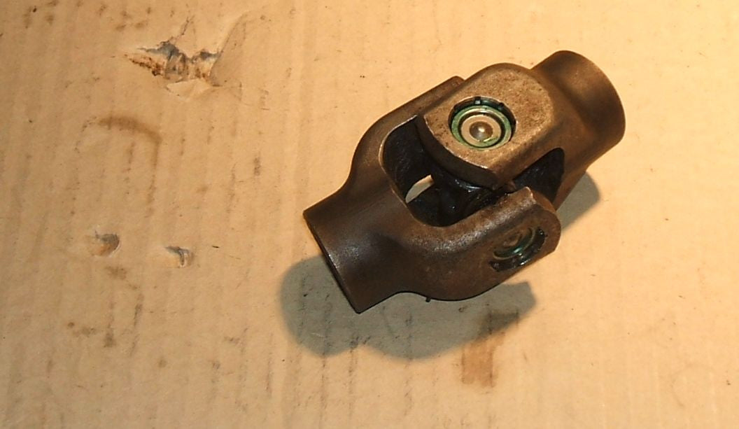 1984 Honda VT700 Shadow U Joint Drive Yoke