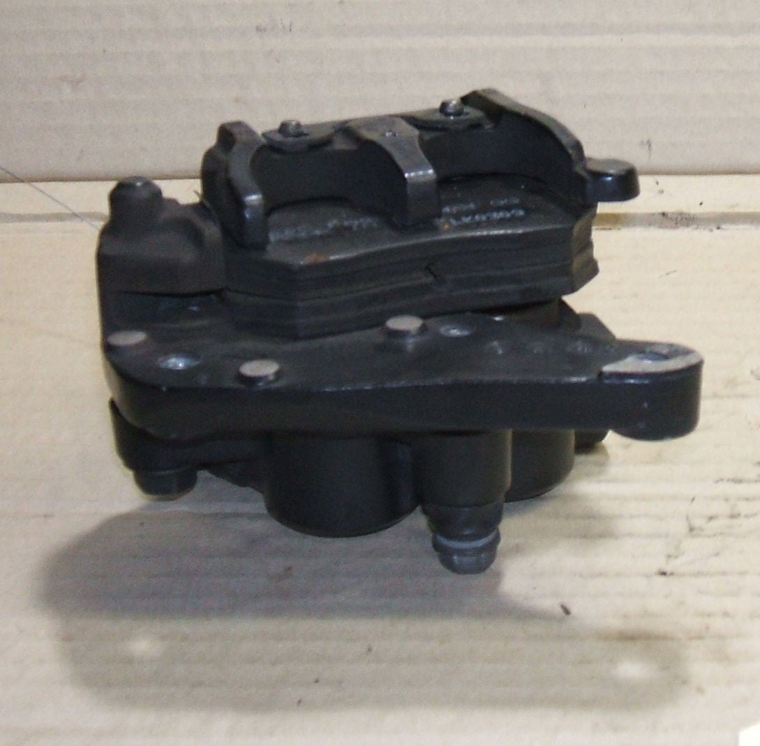 1985 CB650 Nighthawk Front Brake Caliper Right R
