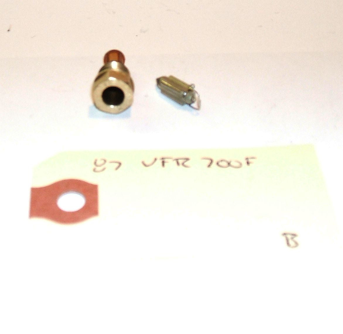 1987 Honda VFR700 Interceptor CARBURETOR FLOAT VALVE SET NEEDLE AND SEAT