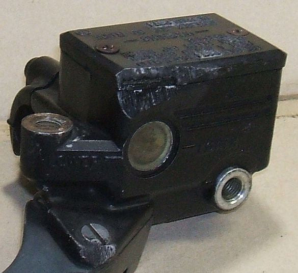 1984 Honda VF1000 Interceptor Front Brake Master Cylinder