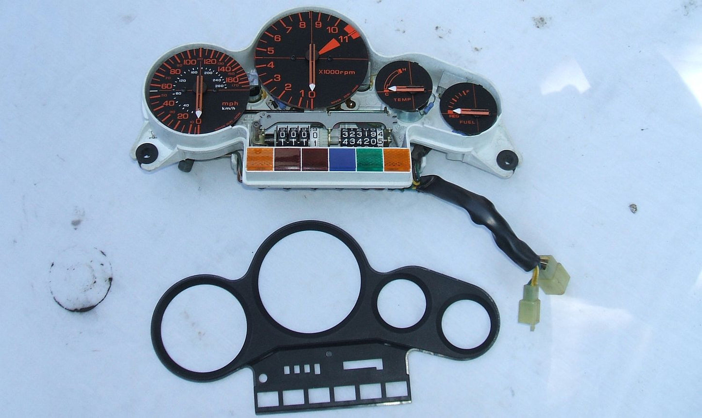 1984 Honda VF1000 Interceptor Gauge Cluster, Speedometer Tachomoter