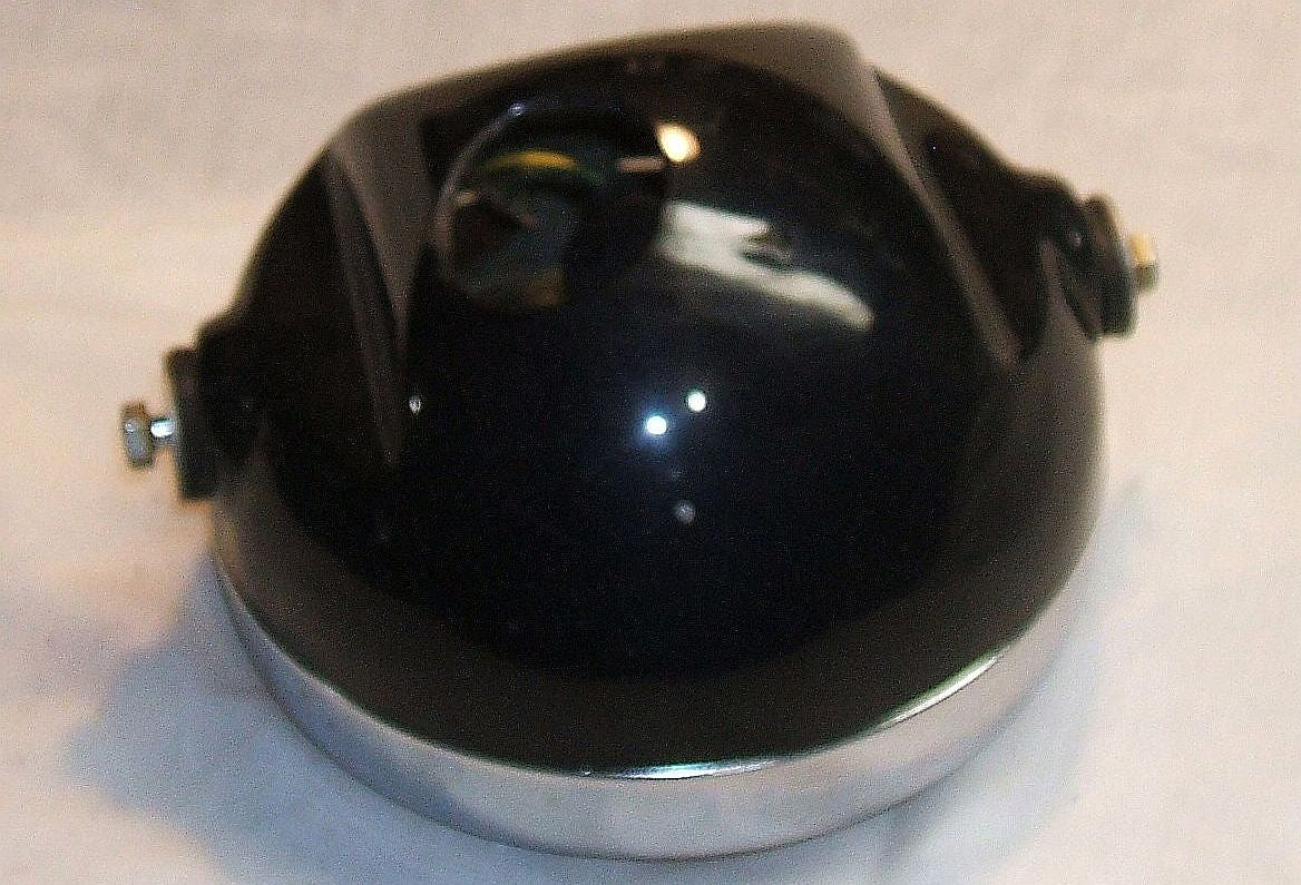 YAMAHA 1978 XS400 SPECIAL HEADLIGHT HEAD LAMP BUCKET RING BULB