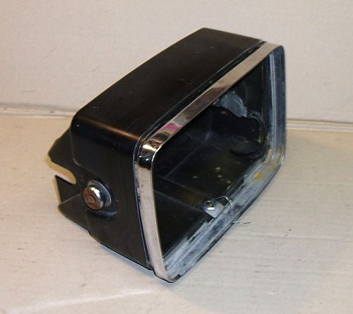 1983 Honda CB650 Nighthawk HEADLIGHT CASE BUCKET W RIM