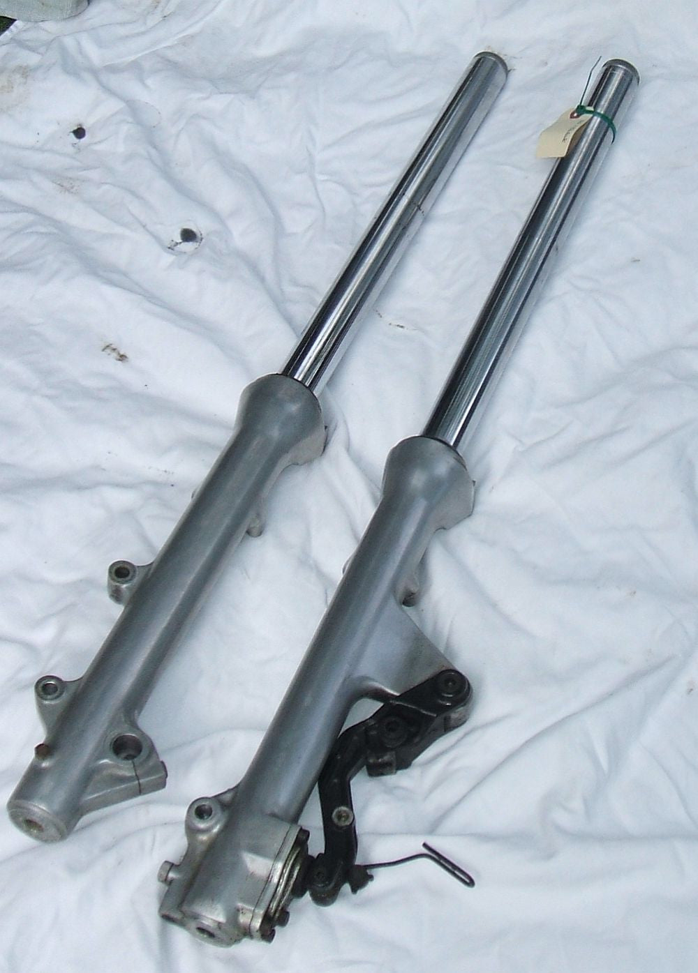 1985 Honda CB650 Nighthawk FRONT FORK FORKS