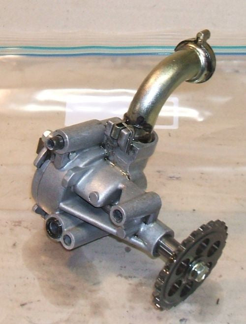 1983 Honda VF750 Interceptor OIL PUMP