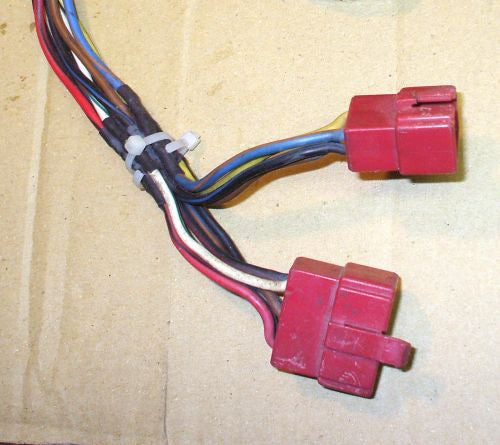 1985 Honda VF500 Interceptor FUSE BOX 84 85 86