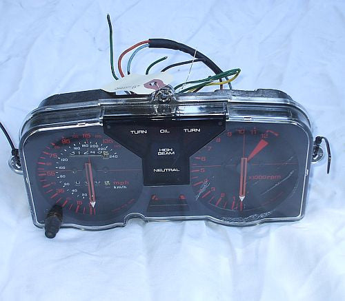 1985 Honda VF500 Interceptor GAUGE CLUSTER SPEEDOMETER TACHOMETER 85