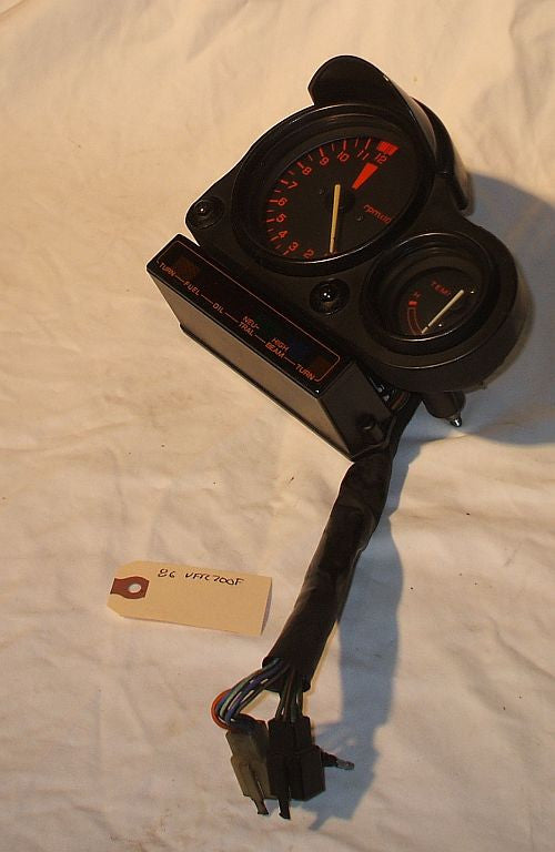 1986 Honda VFR700 Interceptor TACHOMETER GAUGE TEMPERATURE 86 VFR700