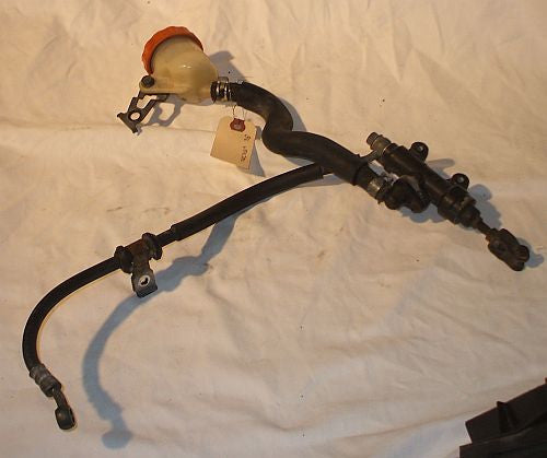 1986 Honda VFR700 Interceptor REAR BRAKE MASTER CYLINDER 86 87 VFR 700