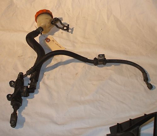 1986 Honda VFR700 Interceptor REAR BRAKE MASTER CYLINDER 86 87 VFR 700