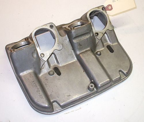 1985 Honda VF500 Interceptor AIB BOX CARBURETOR MOUNTING BASE PLATE