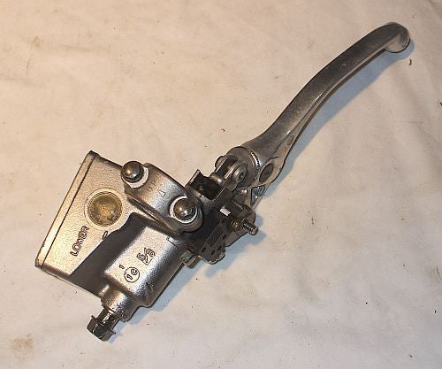 1986 Honda VFR700 Interceptor FRONT BRAKE MASTER CYLINDER 86 VFR