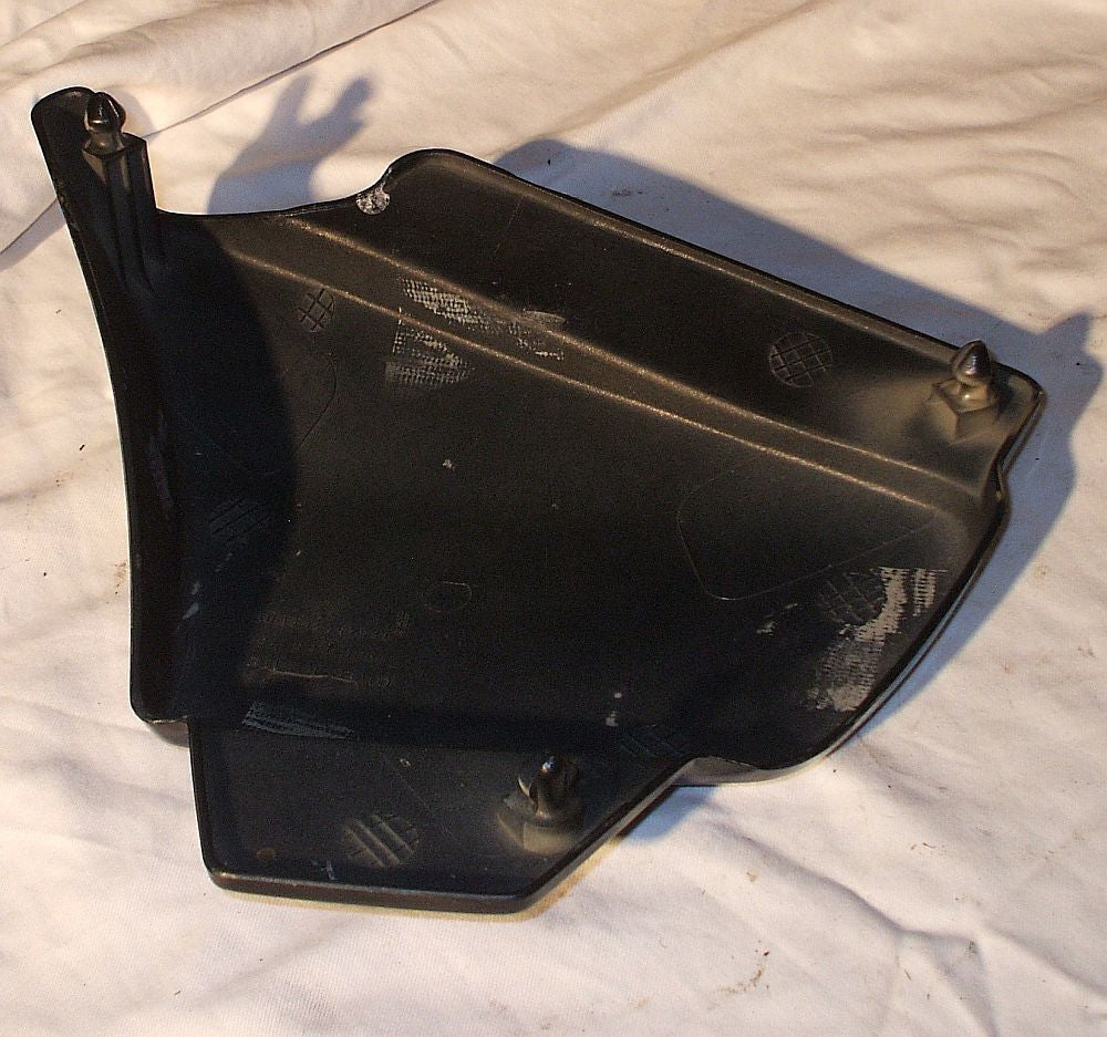 1985 Honda VT500 Shadow Side Plate Cover Right R