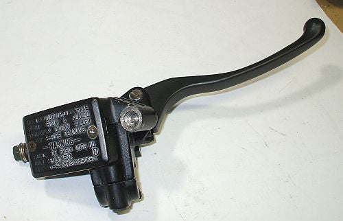1985 Honda VT500 Front Brake Master Cylinder w Lever VT 500 84 85 86 87