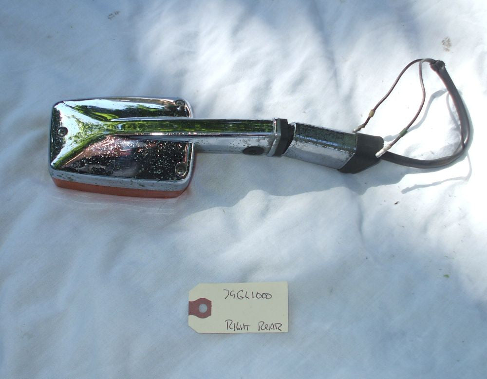 Honda GL1000 GL 1000 Goldwing Rear Turn Signal Right R 1975 1976 1977 1978