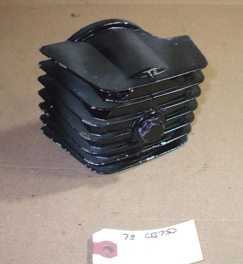 1978 Honda CB750 CB750K OIL FILTER CASE COVER