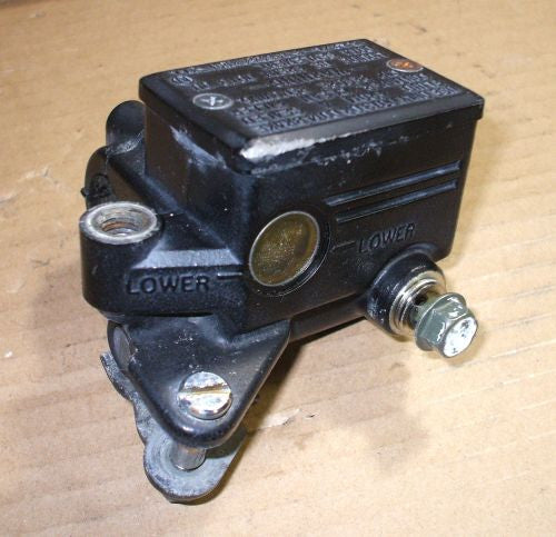 1985 Honda CB700 Nighthawk Front Brake Master Cylinder