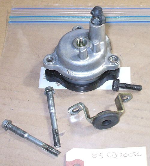 1985 Honda CB700 Nighthawk Clutch Slave Cylinder Push Unit 84 85 86
