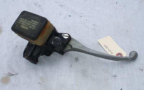1981 Honda GL1100 GOLDWING FRONT BRAKE MASTER CYLINDER W LEVER