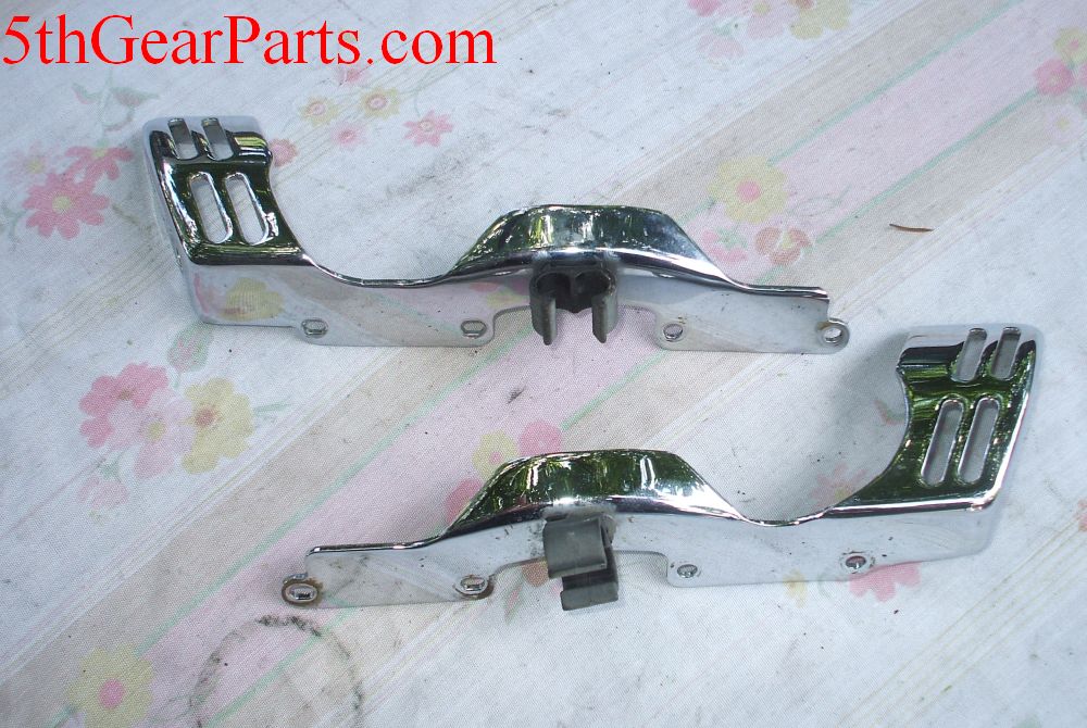 1983 Honda GL1100 Goldwing  CHROME GUARD PLATE STAY LEFT SIDE 80 81 82 83